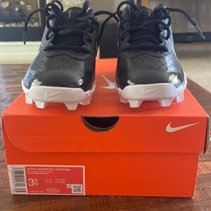 Kids Nike baseball cleats